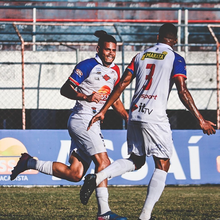 Itabaiana-vence-Central-de-virada-no-fim-e-garante-vaga-na-fase-final-da-Série-D