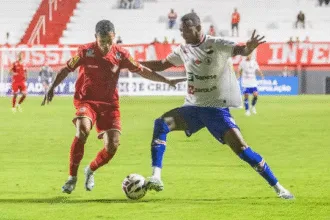Tombense vence Itabaiana com gol relâmpago e entra no G-8 da Série C