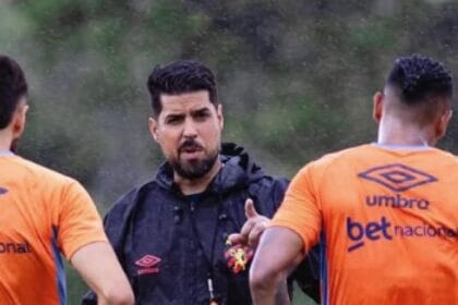 Português António Oliveira é anunciado como novo treinador do Remo