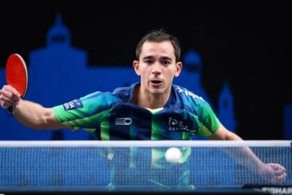 Tênista Hugo Calderano conquista o bi em torneio na Eslovênia