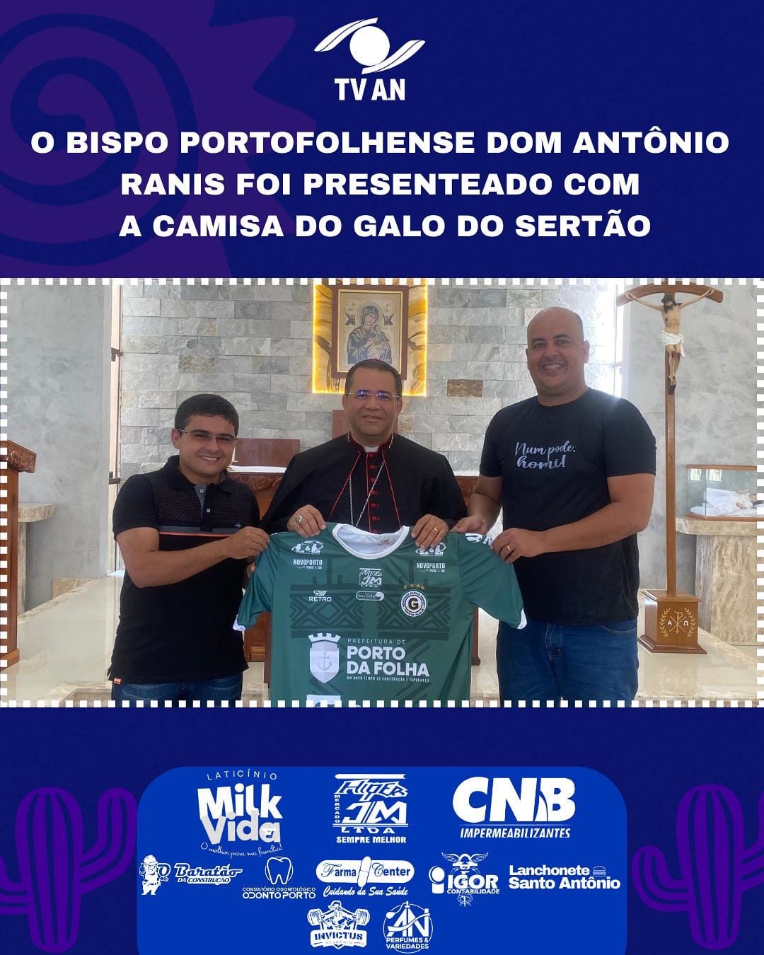 Dom Antônio Ranis recebe camisa do Guarany, símbolo do “Galo do Sertão” de Porto da Folha