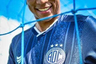 Confiança estreia novo terceiro uniforme em partida contra o Tombense