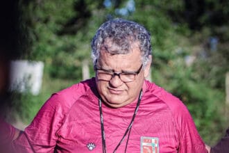 lagarto anuncia novo treinador