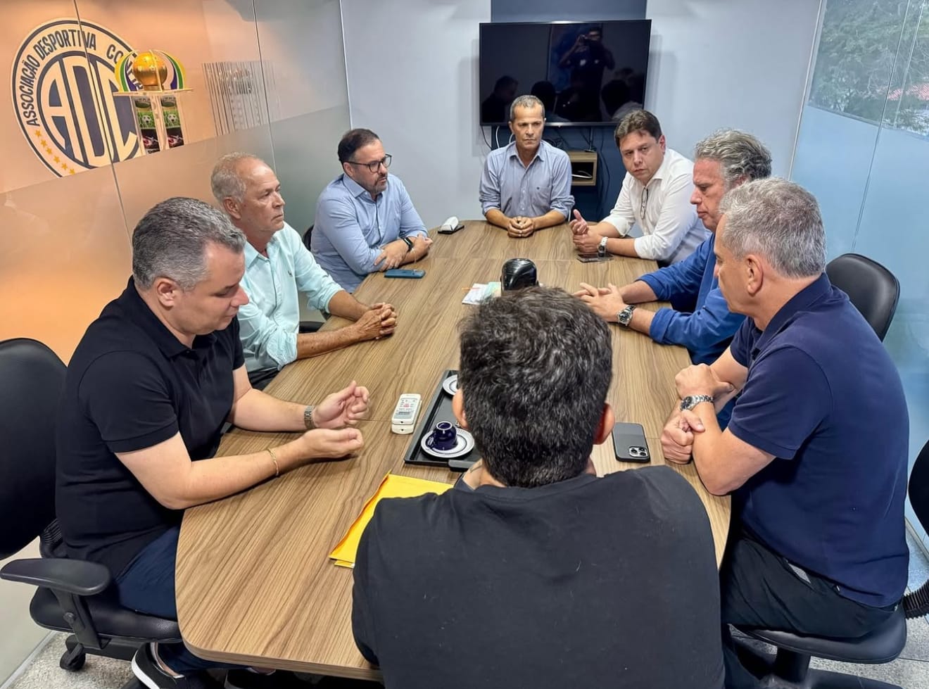 Confiança recebe proposta para aquisição de sua SAF por consórcio formado por grandes empresários sergipanos, juntamente com o ex-presidente do Flamengo, Rodolfo Landim