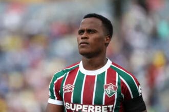 Arias se despede do Fluminense e acerta com o Wolverhampton, da Inglaterra 