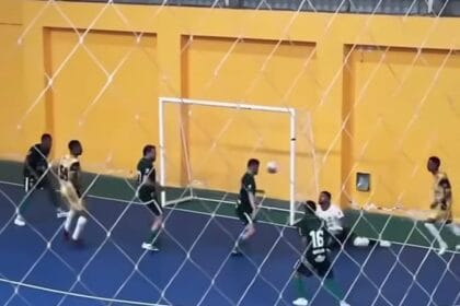 Lagarto x Simão Dias é suspensa aos 7min47seg do primeiro tempo