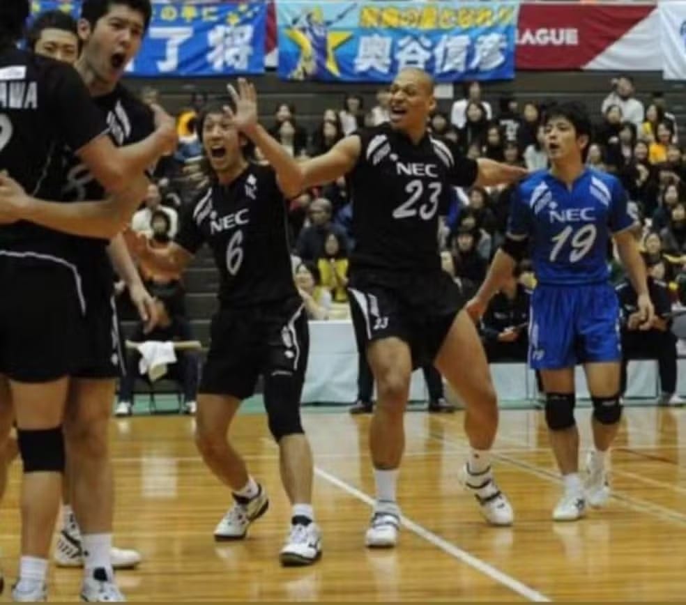 Ex-jogador da seleção brasileira de vôlei ‘Boi’ caiu em emboscada armada por amigo, diz polícia de Cuiabá