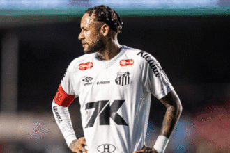 Casagrande e Luxemburgo criticam possível retorno de Neymar à seleção