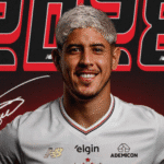 São Paulo anuncia renovação de contrato com Alan Franco até 2028
