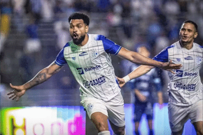Confiança garante vaga inédita na final da copa do Nordeste com gol de Thiago Santos