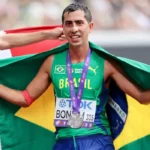 Caio Bonfim é prata na prova de 35 km do Mundial de Atletismo