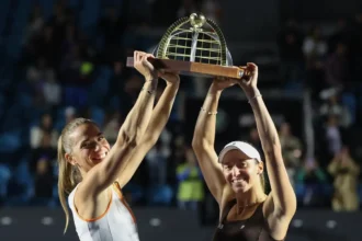 Luisa Stefani e Timea Babos conquistam título de duplas no SP Open