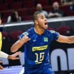Brasil volta a vencer no Mundial e se garante nas oitavas de final