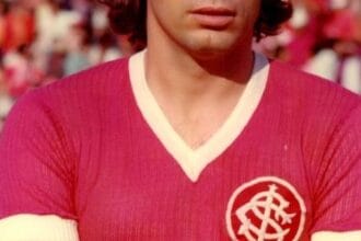 Futebol brasileiro relembra dois anos sem o zagueiro Marinho Peres