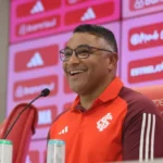 Internacional negocia reta final para contratar o técnico Ramón Díaz