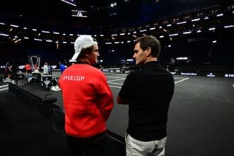 João Fonseca celebra encontro com Federer e destaca aprendizado na Laver Cup