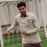 Corinthians completa um mês com Héctor Hernández treinando em separado e sem destino definido