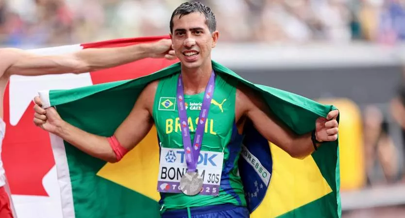 Caio Bonfim conquista ouro nos 20 km da marcha atlética e se torna brasileiro com mais medalhas em Mundiais