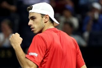 Cerúndolo supera Rune e coloca Time Mundo na liderança da Laver Cup 2025