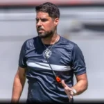 Remo confirma Guto Ferreira como novo técnico
