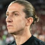 Flamengo supera Estudiantes nos pênaltis e chega à semifinal da Libertadores