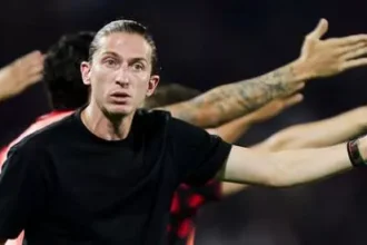 Filipe Luís lamenta empate no clássico, mas foca na Libertadores