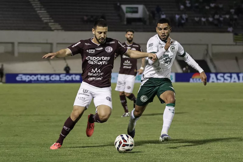 Novorizontino vence de novo e se mantém no G-4; Ferroviária arranca empate com o líder Goiás