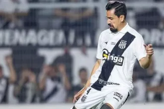 Saimon assume titularidade da Ponte Preta e apaga saudade deixada por Emerson