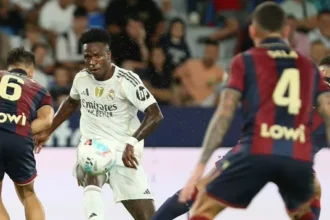 Imprensa espanhola elogia Vinícius Júnior após gol e assistência na vitória do Real Madrid sobre o Levante