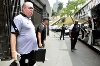Ponte Preta busca acesso antecipado à Série B com elenco praticamente completo