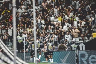 Quarta-feira de futebol reúne decisões continentais e rodada dos Brasileirões