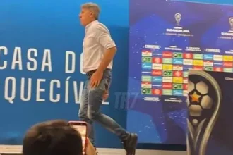 Sérgio Carvalho defende saída de Renato Gaúcho do Fluminense após empate com Lanús