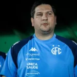 Raphael Rodrigues prevê duelo “muito difícil” contra o Brusque pela Série C