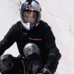 Sandro Dias estabelece recorde mundial ao descer 65 m em megarrampa no centro de Porto Alegre