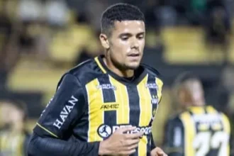 Vitinho garante vitória do Volta Redonda e promete “garra até o fim” na Série B
