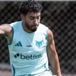 William cobra arbitragem imparcial antes de confrontos decisivos entre Cruzeiro, Vasco e Flamengo