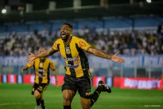 Seleção FI da 28ª rodada da Série B é dominada por clubes do Sul, com destaque para o Athletico-PR