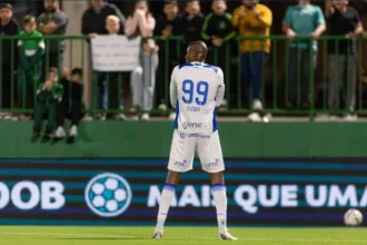 Avaí bate Chapecoense fora de casa e volta a mirar o G4 da Série B