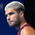 Alcaraz poupa tornozelo e cancela treino antes das oitavas em Tóquio