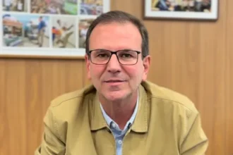Rio garante jogo da NFL em 2026 e prefeito Eduardo Paes alfineta São Paulo