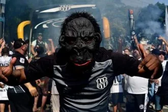Ponte Preta garante volta à Série B de 2026 após empate com Náutico e tropeço do Guarani