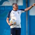 Confiança renova com o técnico Luizinho Vieira para a temporada 2026