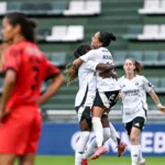 Com técnica brasileira, Colo Colo vai à semi da Libertadores Feminina