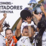 Libertadores: Corinthians faz história com tricampeonato consecutivo