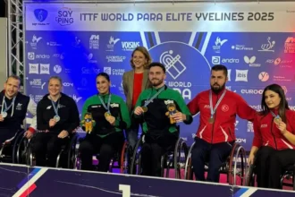 Tênis de mesa paralímpico: Thaís Severo leva ouro e prata na França