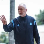 Grêmio viaja com elenco reduzido e encara o Santos sem Volpi, Cuéllar e Olivera