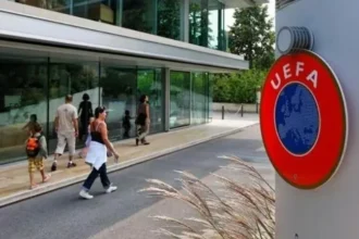 UEFA adia decisão sobre possível banimento de Israel após divulgação de plano de paz dos EUA para Gaza