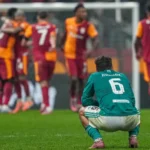 Resultados desta terça-feira têm empates nos principais jogos nacionais e vitória turca sobre o Liverpool