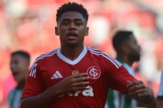 Victor Gabriel, promessa do Internacional, chama atenção de clubes do Brasil e do exterior