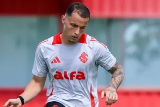 Após 252 dias afastado, Bruno Gomes volta a jogar pelo Internacional e amplia leque de opções de Ramón Díaz